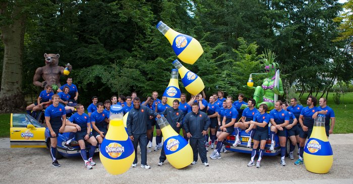 Rendons visite au XV de France à Marcoussis avec Orangina