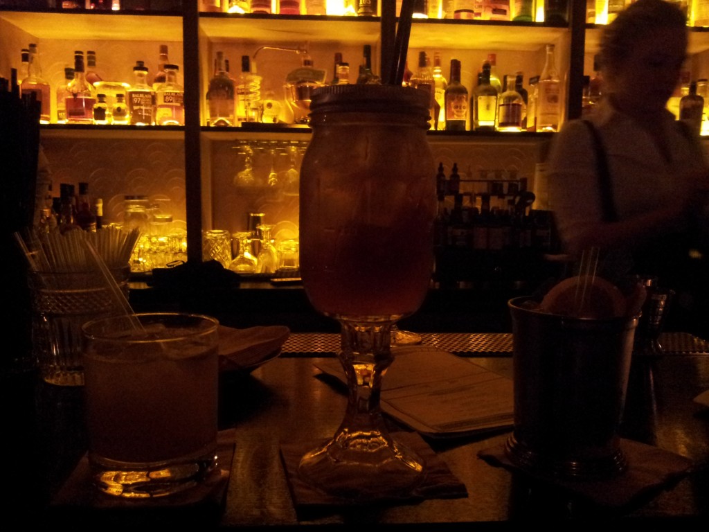 Les cocktails du speakeasy parisien Moonshiner