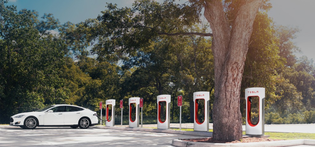 Supercharger Tesla