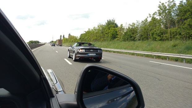 poursuite-ford-mustang