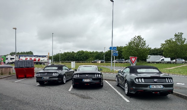 photo-de-famille-parking