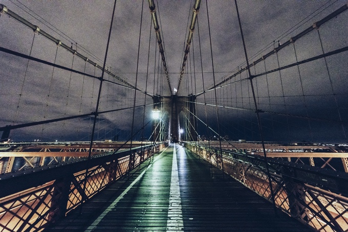 Brooklyn Bridge desert empty 