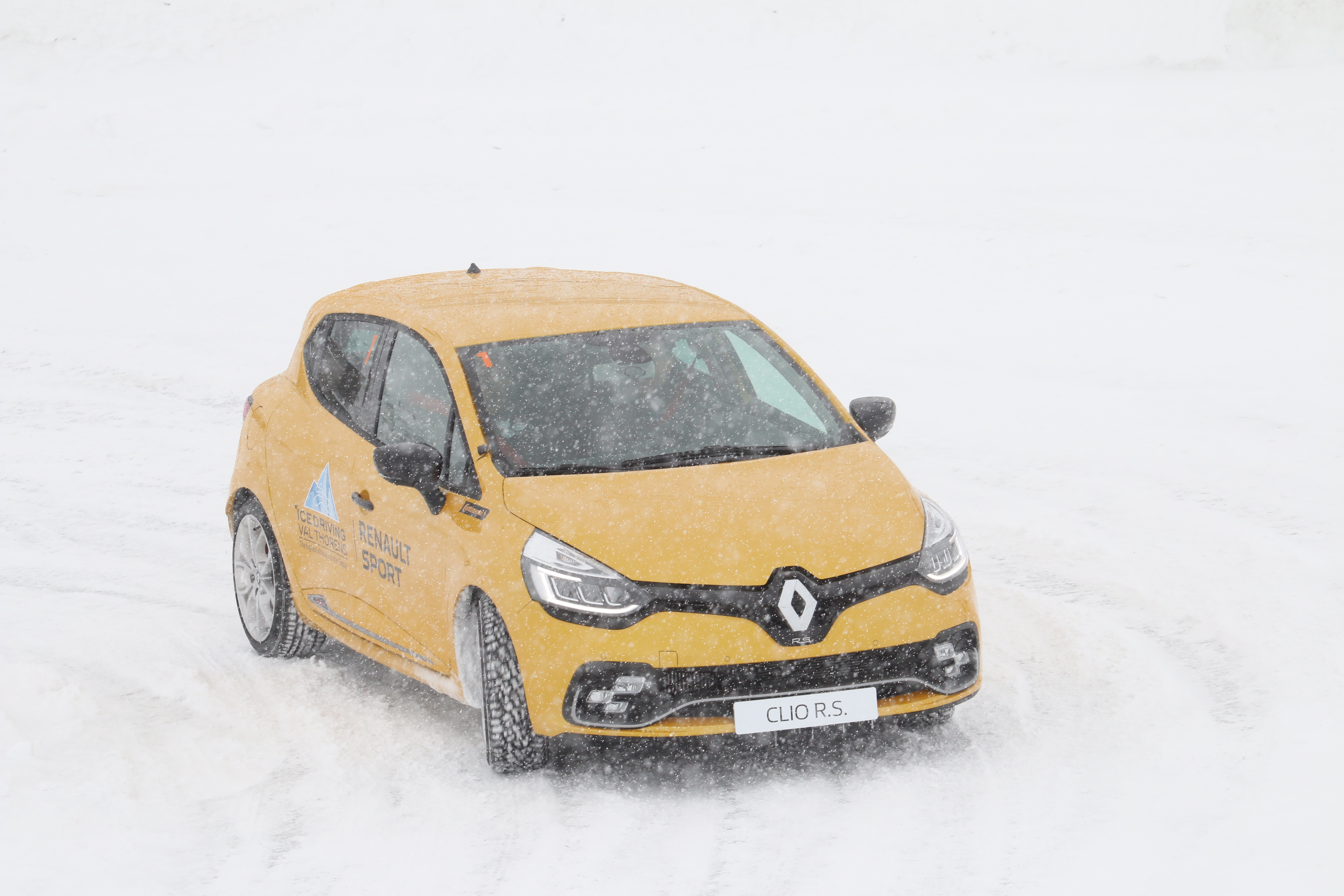 Val Thorens conduite sur glace