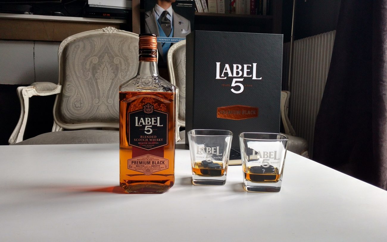 Premium Black : Le Scotch Label 5 Monte En Gamme !