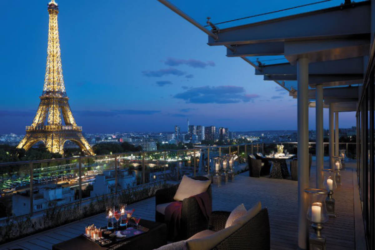 hotel vue sur tour eiffel pas cher