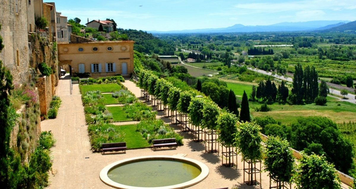 jardin neuf lauris