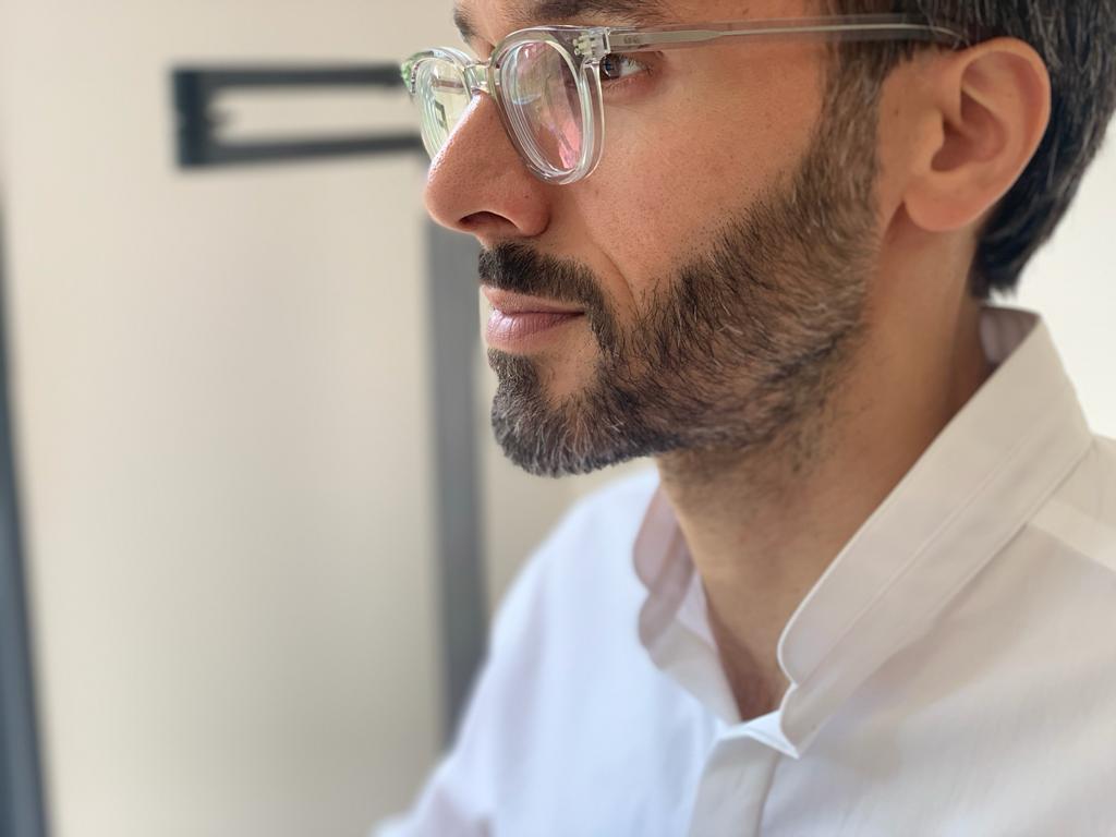 Le col moderne de la chemise blanche The Nines : mon test !